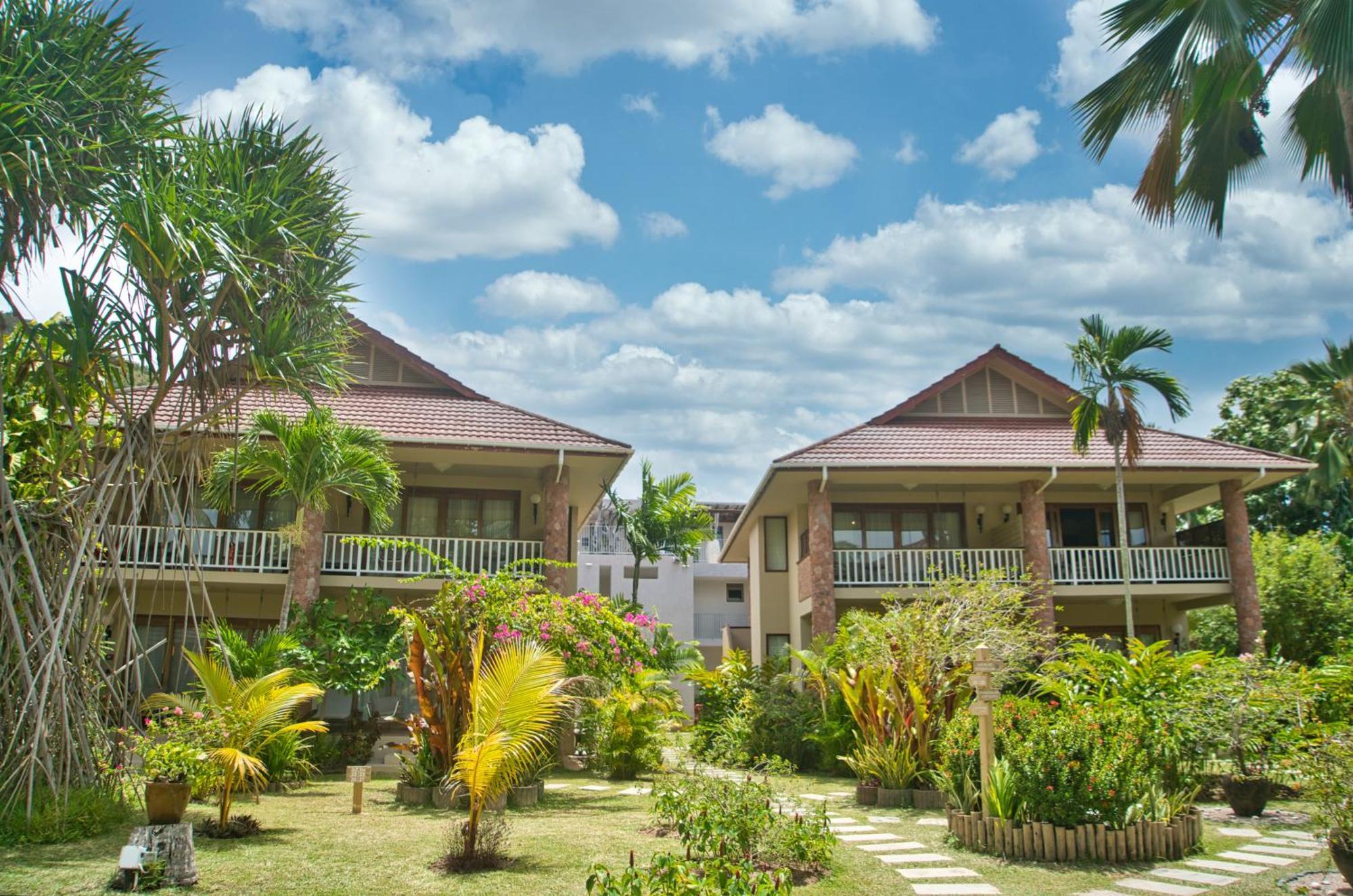 Hotel Le Duc De Praslin Baie Sainte Anne Exterior photo