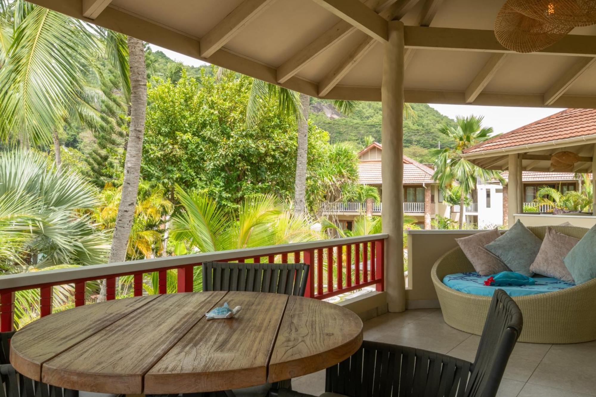 Hotel Le Duc De Praslin Baie Sainte Anne Exterior photo
